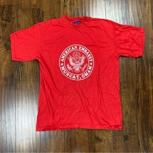 AMERICAN EMBASSY MUSCAT, OMAN Shirt Vintage Red USA Vincone Size LARGE